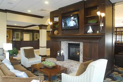 هیلتون گاردن این هامپتون کلیسوم سنترال