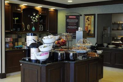 هیلتون گاردن این هامپتون کلیسوم سنترال