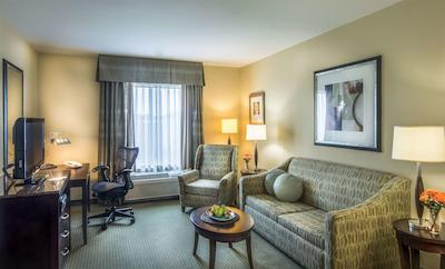 هیلتون گاردن این فنیکس نرد هاپی والی