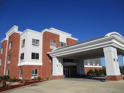 بست وسترن پلاس فیلادلفیا چکتاو هتل اند سویتز