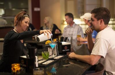 هموود سویتز سان دیگو-دل مار