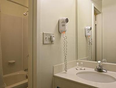 هوارد جهنسُن لانسینگ