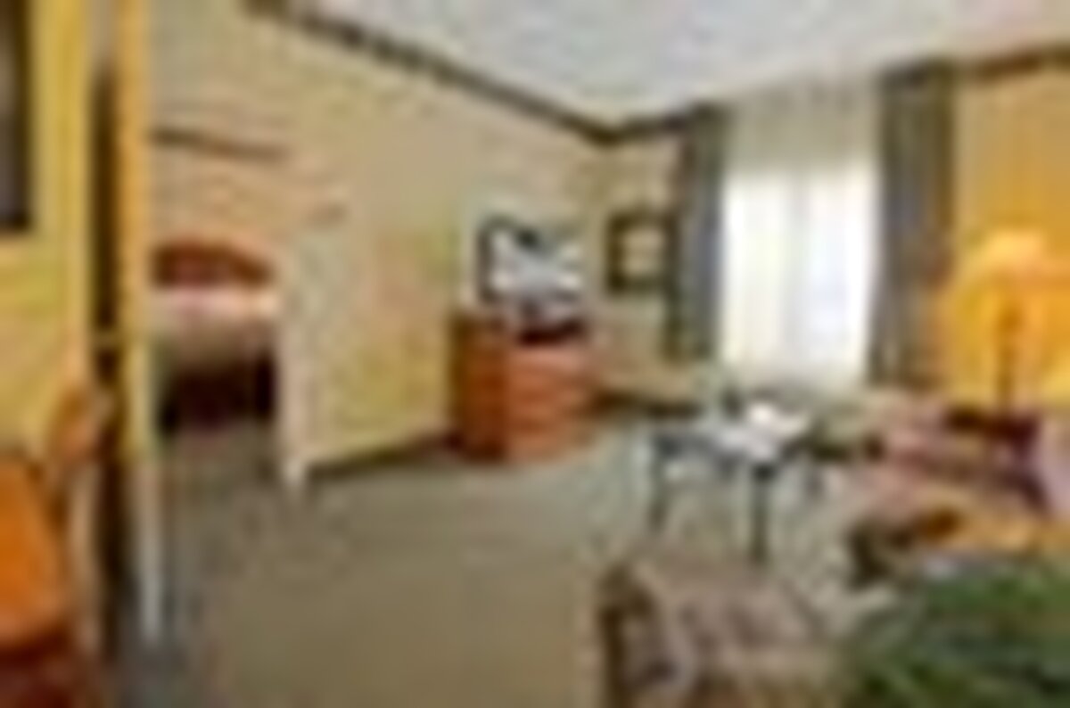 Homewood Suites by Hilton Airport / Plainfield