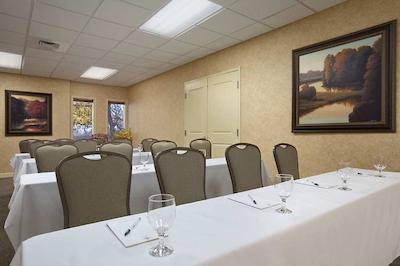 هموود سویتز بای هیلتون جاکسُن