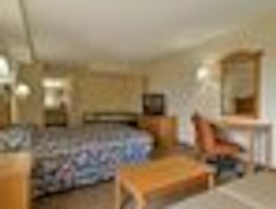 سوپر 8 اُرانجبورگ نیر ای-26