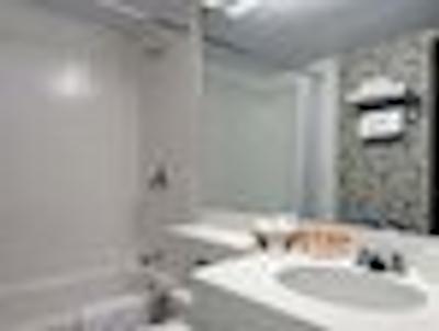 هوارد جهنسُن این