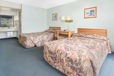 نایتز این نرد پلات