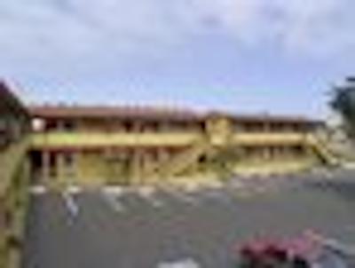 سورست هتل بای بست وسترن اسیسید منتری