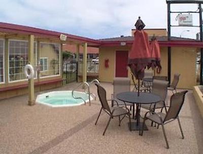 سورست هتل بای بست وسترن اسیسید منتری