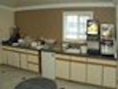 سورست هتل بای بست وسترن اسیسید منتری