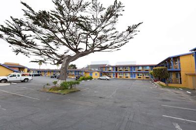 سورست هتل بای بست وسترن اسیسید منتری