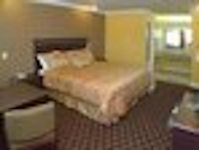 سورست هتل بای بست وسترن اسیسید منتری