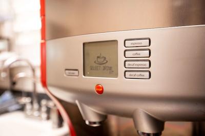 سورست هتل بای بست وسترن اسیسید منتری