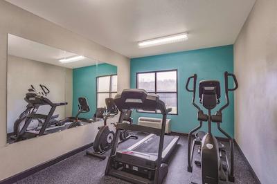 لا کوینتا این اند سویتز ناکسویل ایست