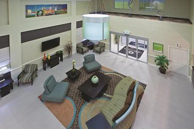 لا کوینتا این اند سویتز کلومبوز