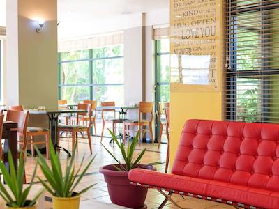 ایبیز استیلز کونونورا هتل