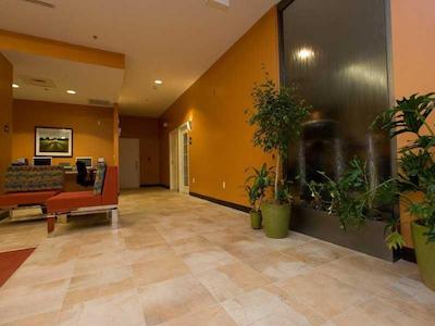 لا کوینتا این اند سویتز سان انتونیو مدیکال سنتر