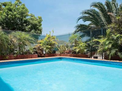 ایبیز استیلز مت ایسا ورنا هتل