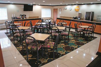 لا کوینتا این پرو استارود رک استات پارک