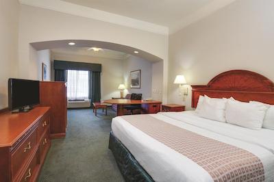 لا کوینتا این اند سویتز فرت میرز آیرپرت