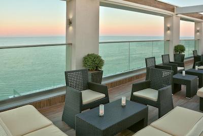 گریفید هتل متروپل