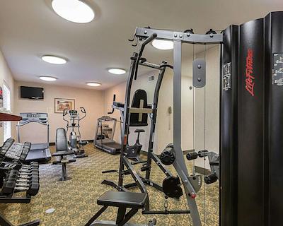 مینست سویتز تکساز مدیکال سنتر/رلیانت پارک