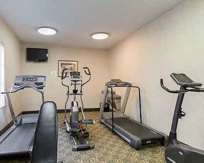 مینست سویتز تکساز مدیکال سنتر/رلیانت پارک