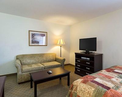 مینست سویتز تکساز مدیکال سنتر/رلیانت پارک