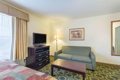 مینست سویتز تکساز مدیکال سنتر/رلیانت پارک