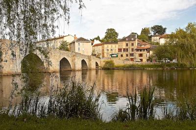 هتل مرکور لیمجز ریال لیموسین