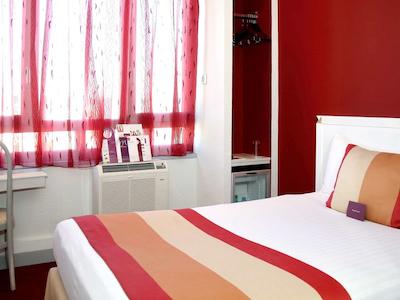 هتل مرکور لیمجز ریال لیموسین