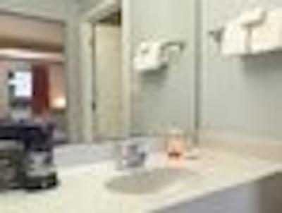 رامادا لیمیتد بیلاکسی/اُسین اسپرینگز