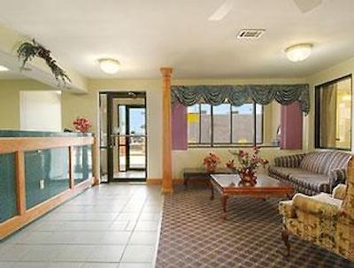 رامادا لیمیتد بیلاکسی/اُسین اسپرینگز