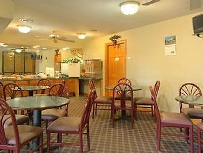 رامادا لیمیتد بیلاکسی/اُسین اسپرینگز