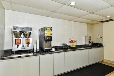 امریکاز بست والو این