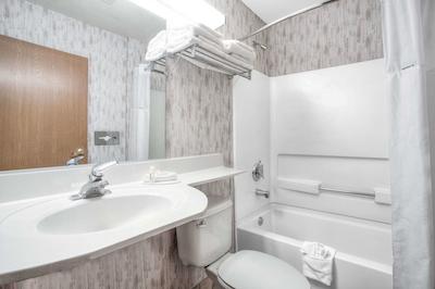 میکرتل این اند سویتز بای ویندهام گالوپ