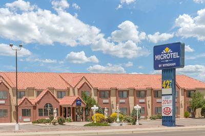 میکرتل این اند سویتز بای ویندهام گالوپ