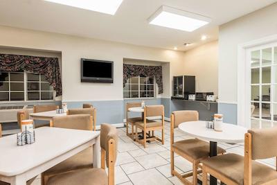 میکرتل این اند سویتز کانساز سیتی آیرپرت