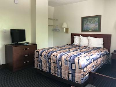 استودیو 6 ریچمند وا-ای-64 وست