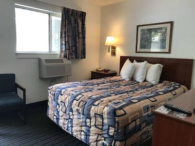 استودیو 6 ریچمند وا-ای-64 وست