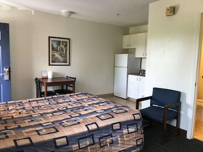 استودیو 6 ریچمند وا-ای-64 وست