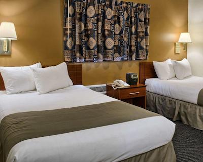 استودیو 6 ریچمند وا-ای-64 وست