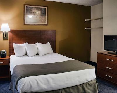 استودیو 6 ریچمند وا-ای-64 وست