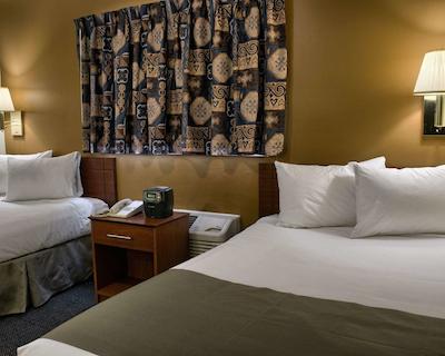 استودیو 6 ریچمند وا-ای-64 وست