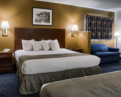 استودیو 6 ریچمند وا-ای-64 وست