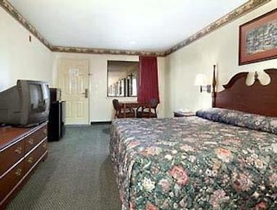 سوپر 8 متل-بتون