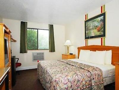 سوپر 8 اندرسُن/کلمسُن اریا