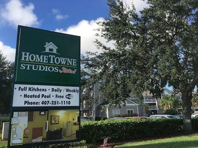 همتون استودیز اُرلاندو اسود