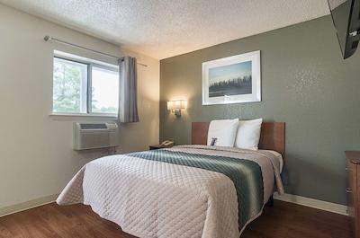 همتون استودیز اُرلاندو اسود