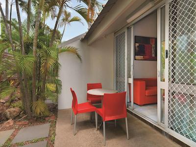 تراولج ریزرت داروین